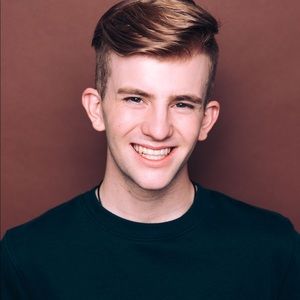 Meet your Posher, Kurtis